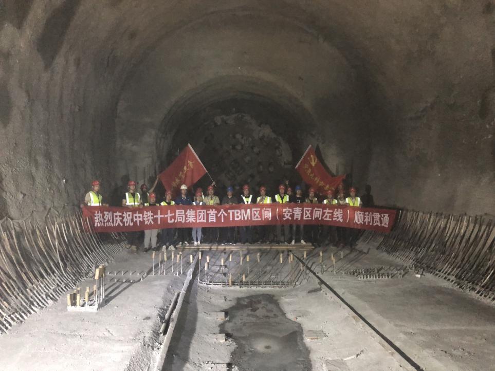 5d3e59706c6de.jpg 15.jpg